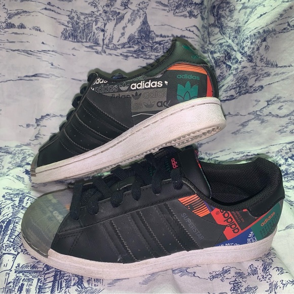 Adidas Superstar Originals Black Multi Logo Translucent Toebox GX2716 sz 5 1/2 - Picture 5 of 9